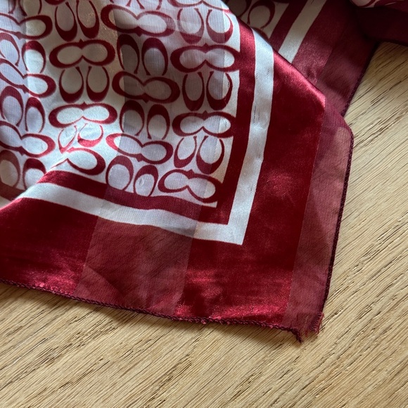 COACH Red and White Large Signature Scarf - Picture 5 of 5
